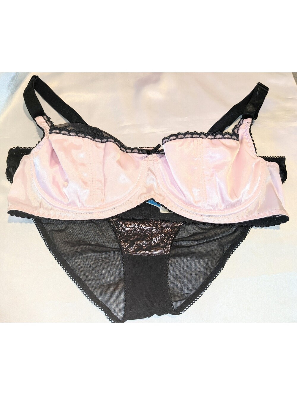 Bettie Page Light Pink And Black Satin Balconette Bra 40C / Matching Panties 8